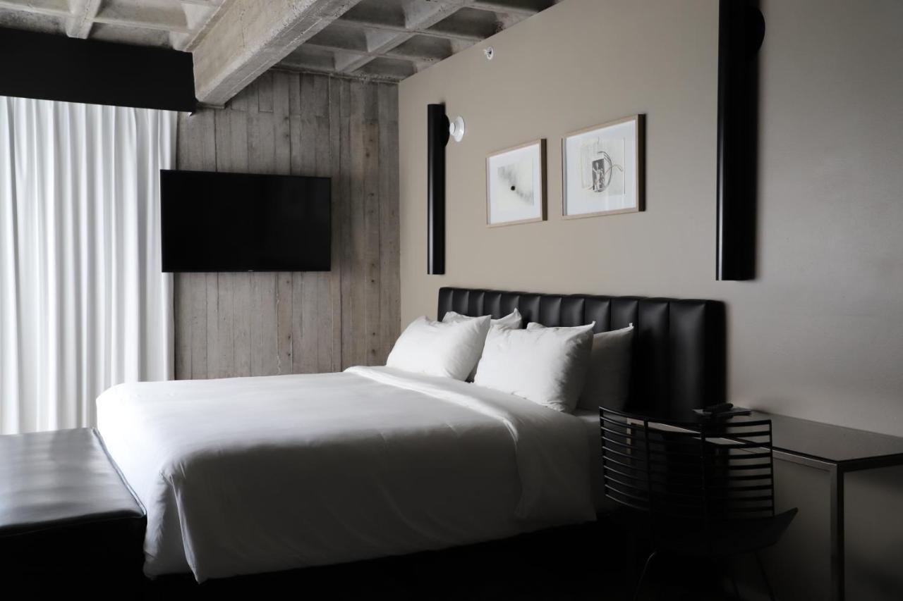 Bellwort Hotel 과달라하라 외부 사진
