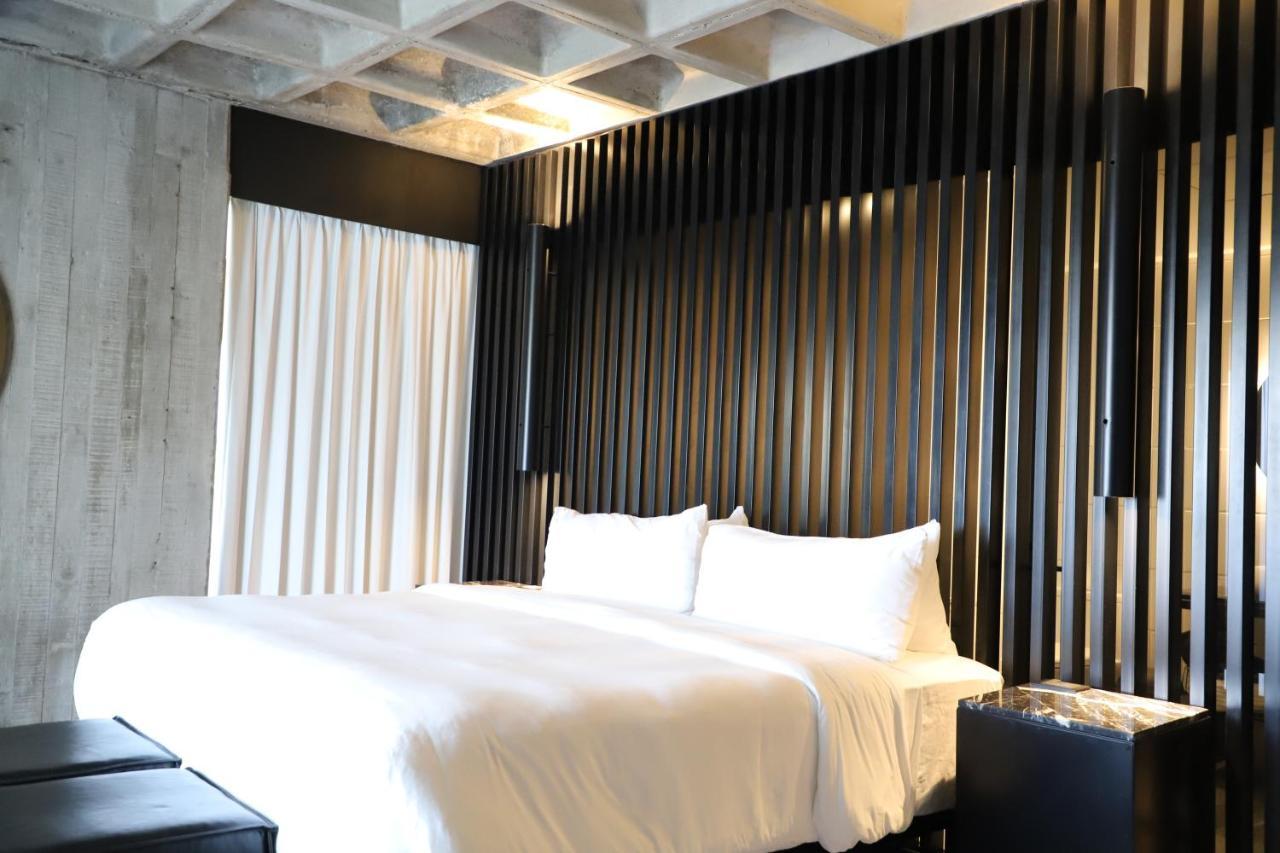 Bellwort Hotel 과달라하라 외부 사진